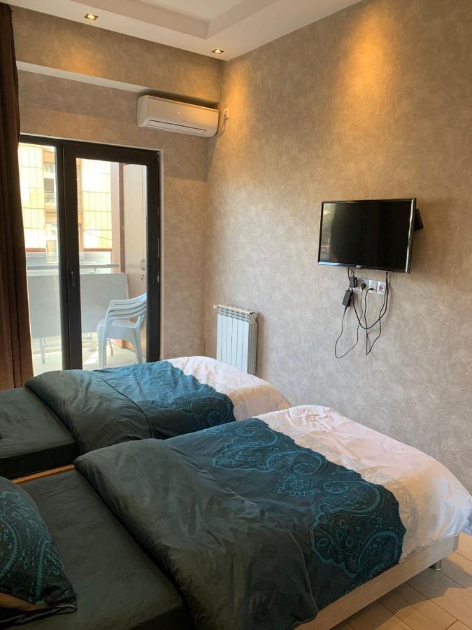 Apartment Three Bedroom In Saburtalo Tbilisi Exteriér fotografie